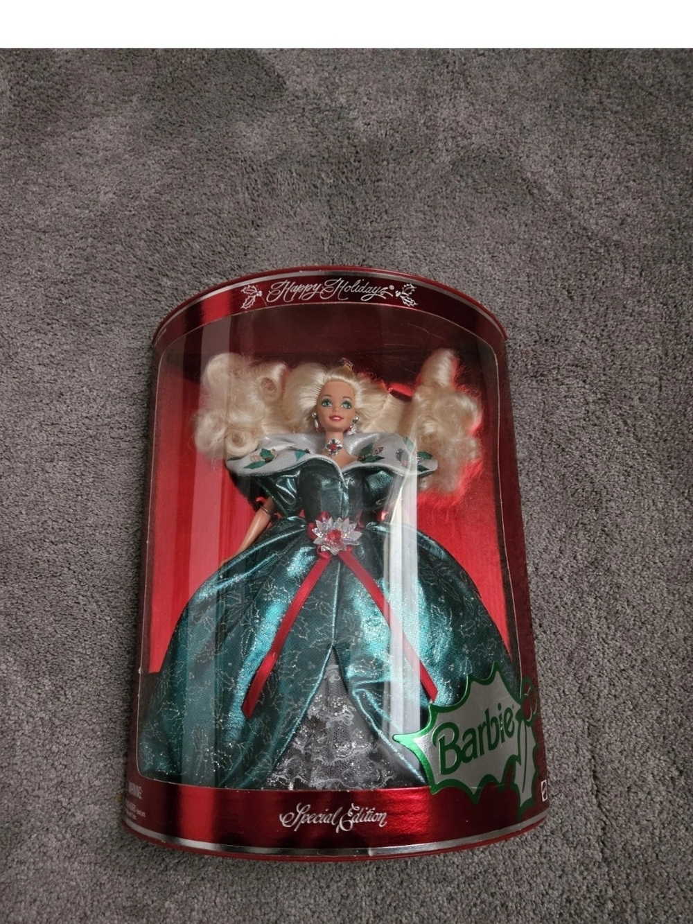 Barbie 1995 Happy Holidays Special Edition Barbie Doll